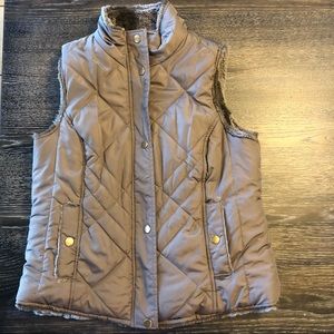 Reversible vest